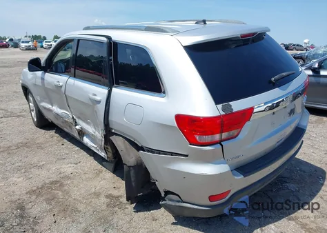2011 Jeep Grand Cherokee Laredo from USA, damaged, VIN 1J4RS4GG7BC518257